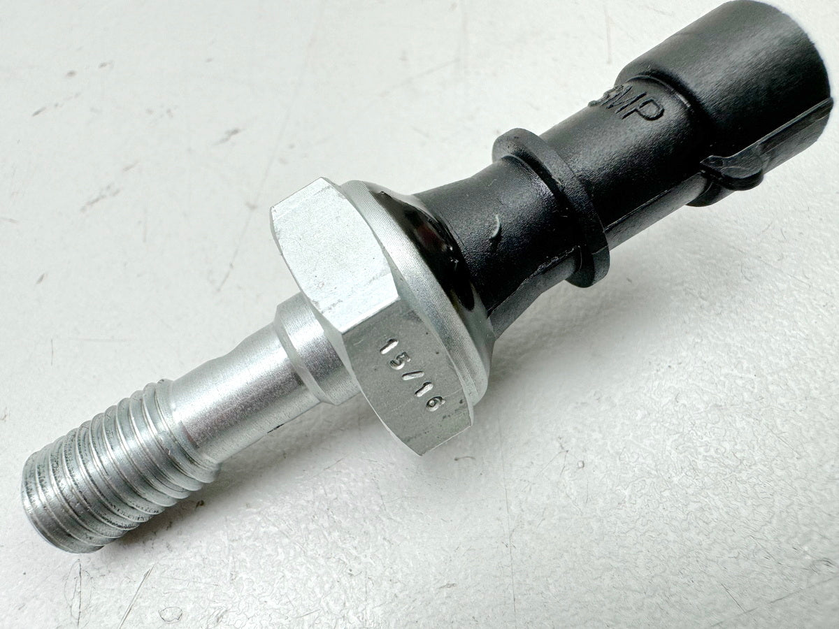 TRIUMPH SPEED TRIPLE 1050 R ABS NN01 Öldruckschalter für Motor Zylinderkopf