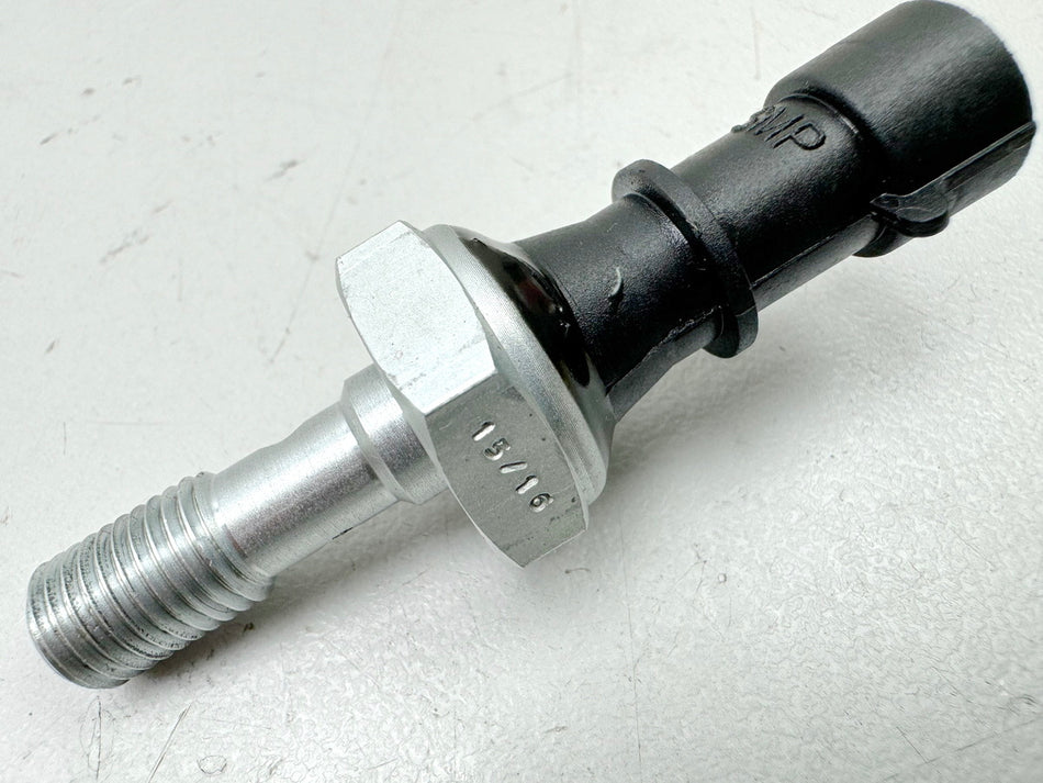 TRIUMPH SPEED TRIPLE 1050 R ABS NN01 Oil Pressure Switch for Engine Cylinder Head