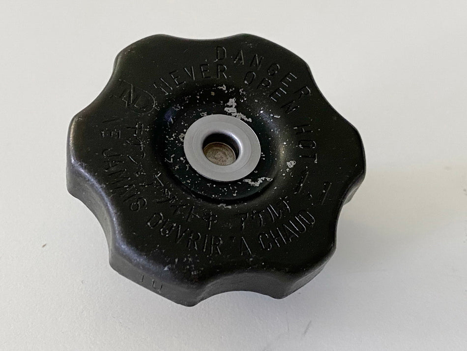 Kawasaki EL 252 EL 250B Eliminator Kühlerdeckel Verschluß Stutzen (Kühlmittel)