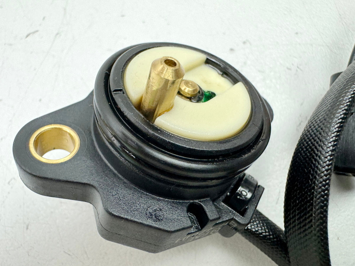 TRIUMPH SPEED TRIPLE 1050 R ABS NN01 Interruptor de punto muerto, interruptor de posición de marcha