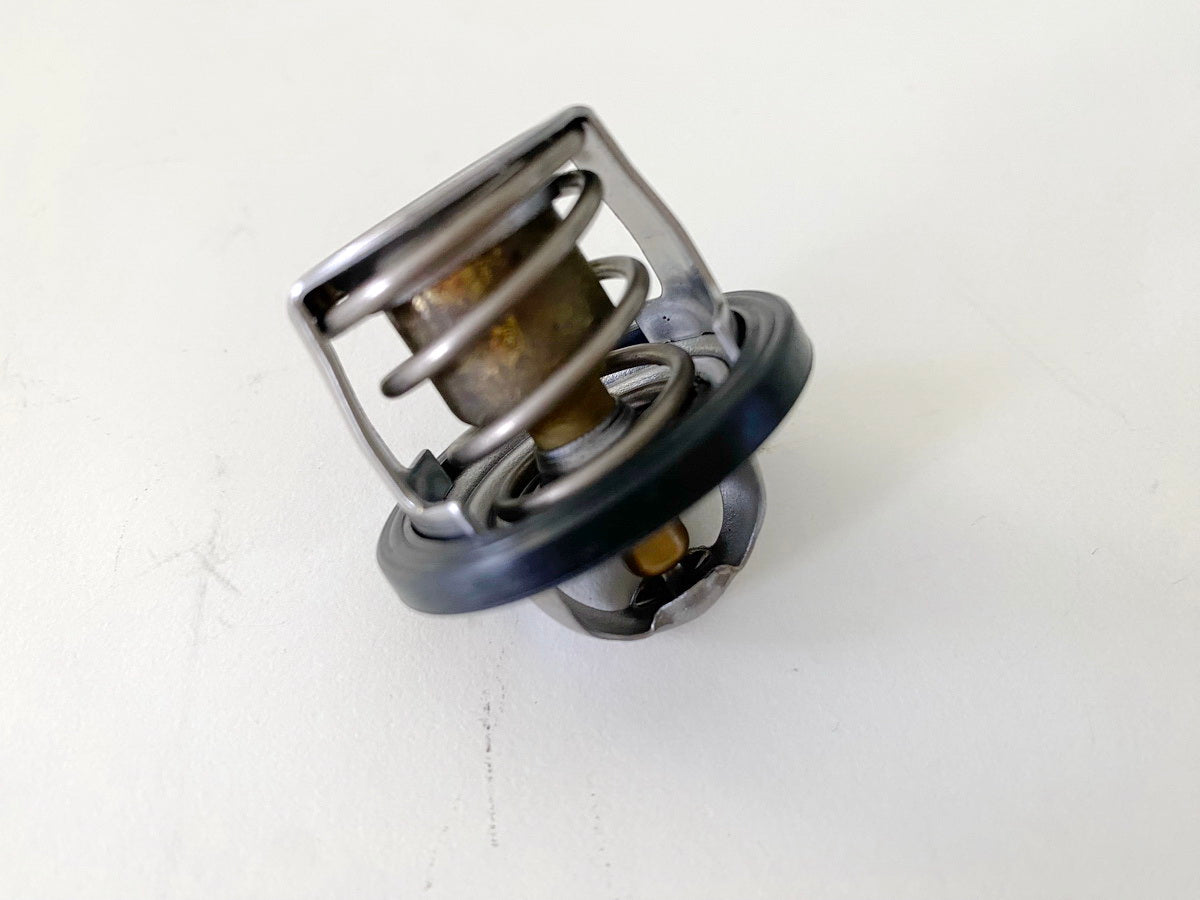 Kawasaki EL 252 EL 250B Eliminator Termostato Carcasa del termostato (para motor)
