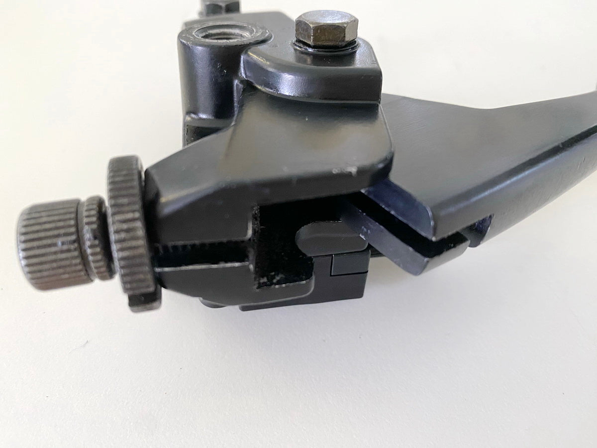 Kawasaki EL 252 EL 250B Eliminator Kupplungsarmatur Spiegelhalter Kupplungshebel