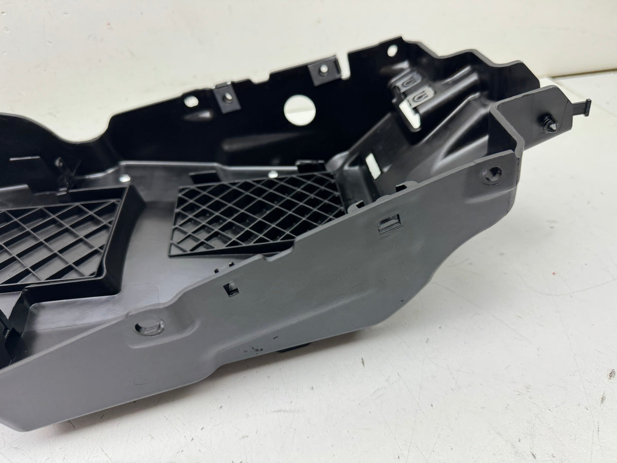 TRIUMPH SPEED TRIPLE 1050R ABS NN01 Mudguard Wheel Arch Fender Trim Rear
