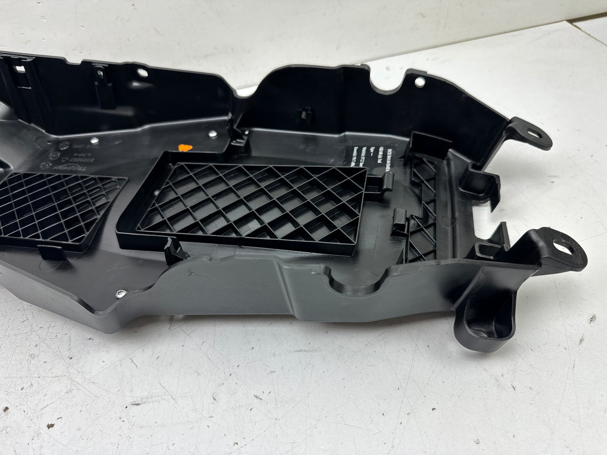 TRIUMPH SPEED TRIPLE 1050R ABS NN01 Mudguard Wheel Arch Fender Trim Rear
