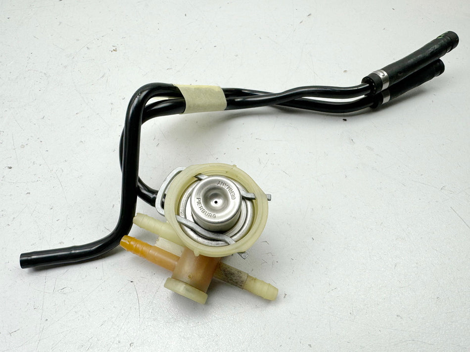 BMW C1 125 200 ABS Regulador de presión de gasolina Regulador de presión de combustible Distribuidor de combustible