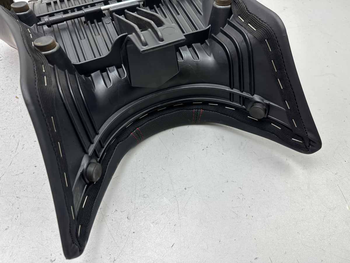 TRIUMPH SPEED TRIPLE 1050 R ABS NN01 Rider's Seat Original Front Seat