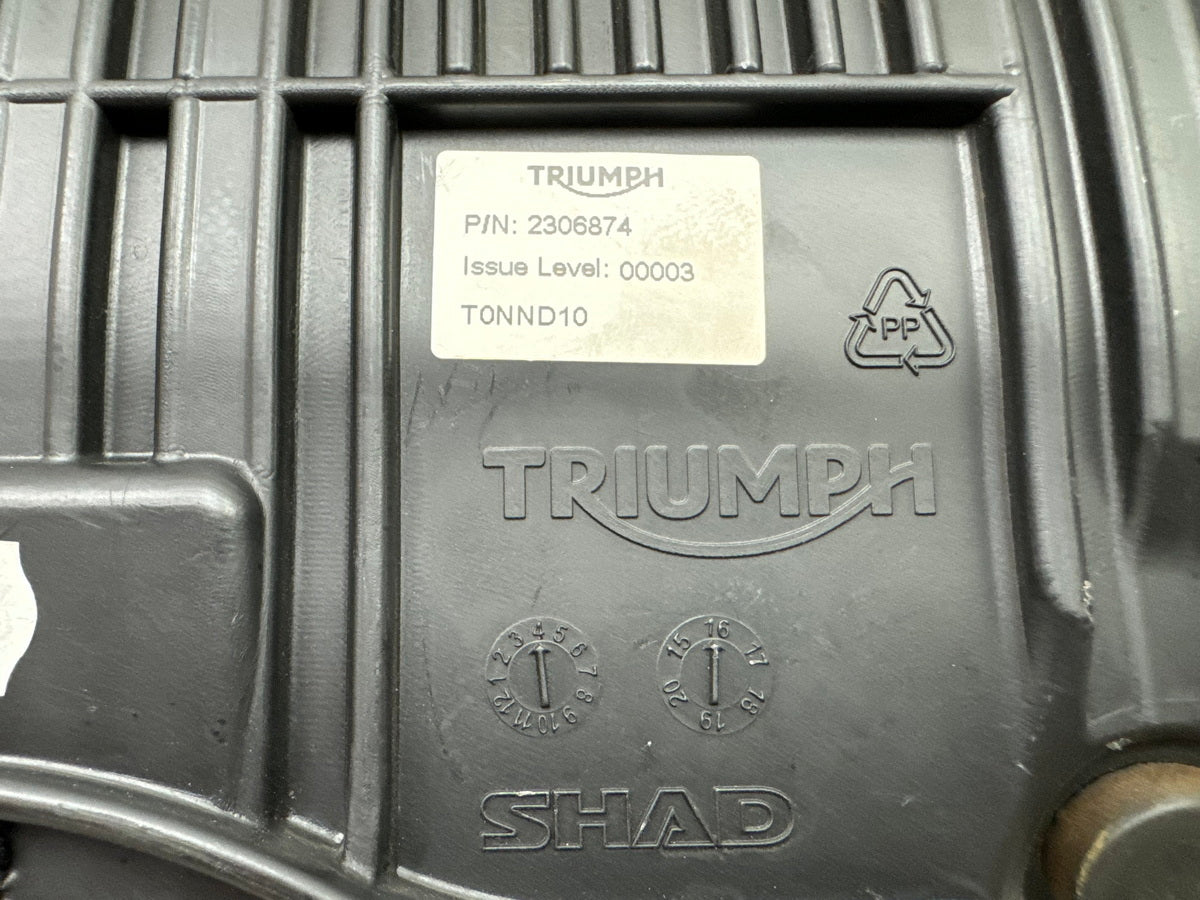 TRIUMPH SPEED TRIPLE 1050 R ABS NN01 Rider's Seat Original Front Seat
