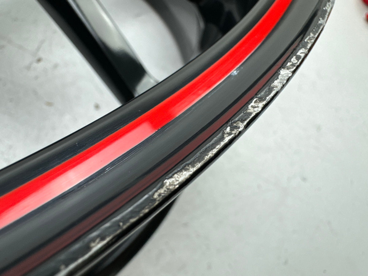 TRIUMPH SPEED TRIPLE 1050 R ABS NN01 Rear Rim Rear Wheel J 17xMT 6.00