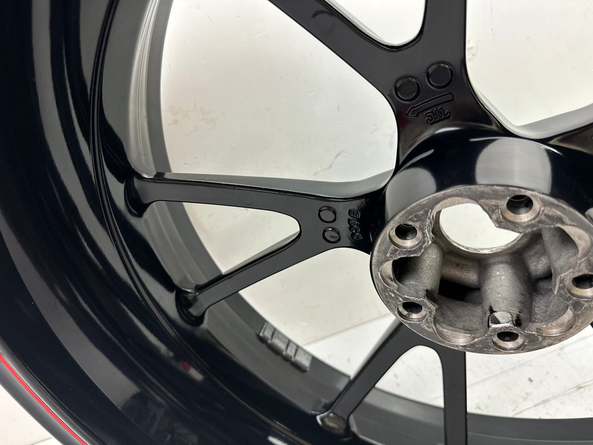 TRIUMPH SPEED TRIPLE 1050 R ABS NN01 Rear Rim Rear Wheel J 17xMT 6.00