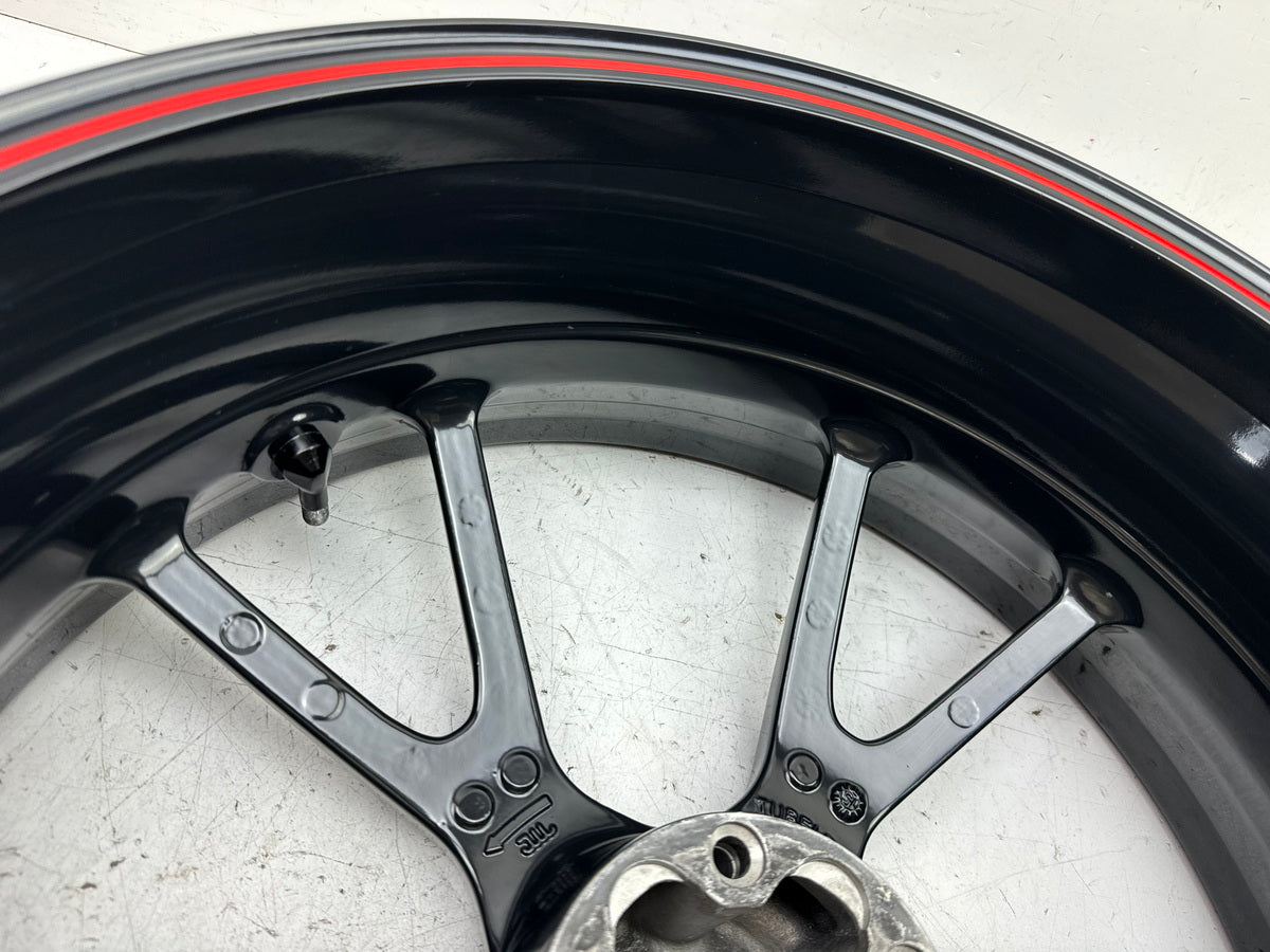 TRIUMPH SPEED TRIPLE 1050 R ABS NN01 Rear Rim Rear Wheel J 17xMT 6.00