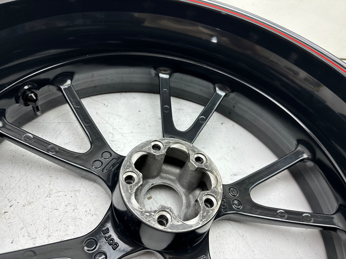 TRIUMPH SPEED TRIPLE 1050 R ABS NN01 Rear Rim Rear Wheel J 17xMT 6.00