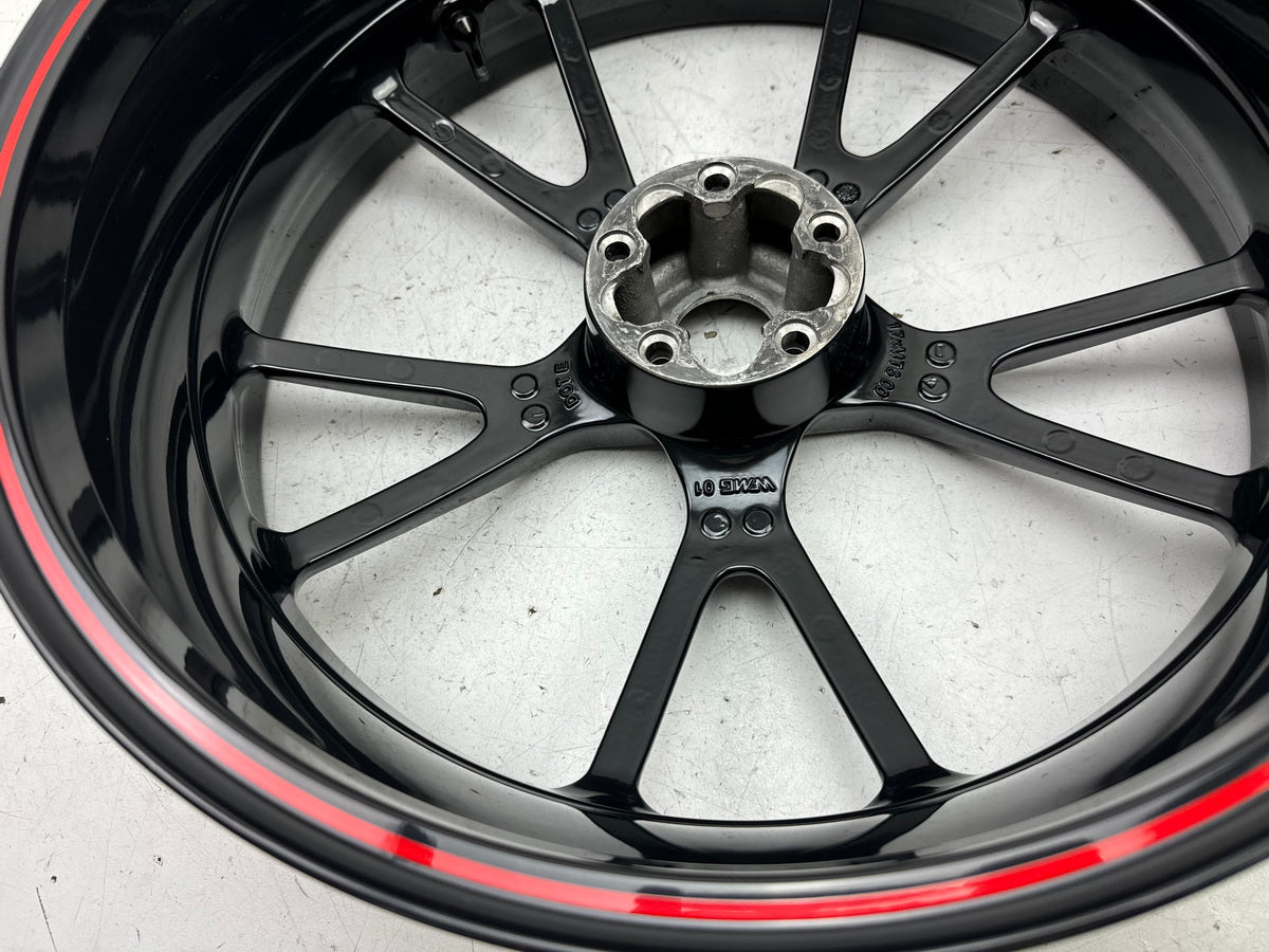 TRIUMPH SPEED TRIPLE 1050 R ABS NN01 Rear Rim Rear Wheel J 17xMT 6.00