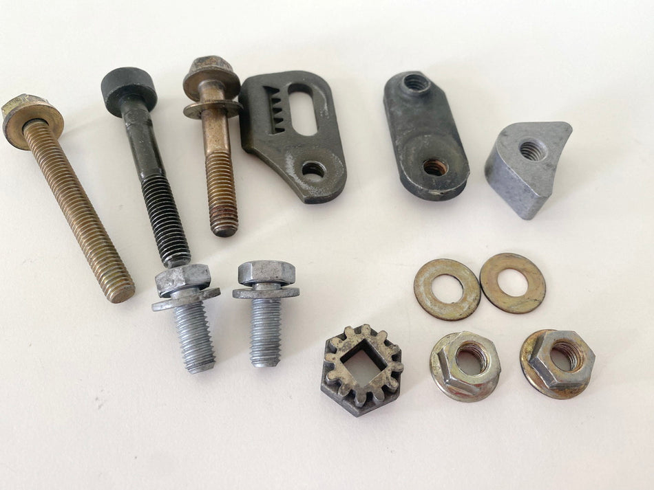 BMW R 1100 GS 259 850 Screws Engine Alternator Bracket Tensioning Latch Tensioning Wheel