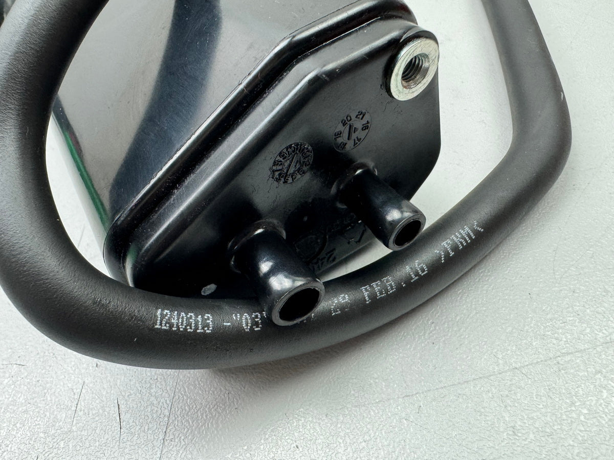 TRIUMPH SPEED TRIPLE 1050 R ABS NN01 Aktivkohlefilter Kohlefilter Box Behälter