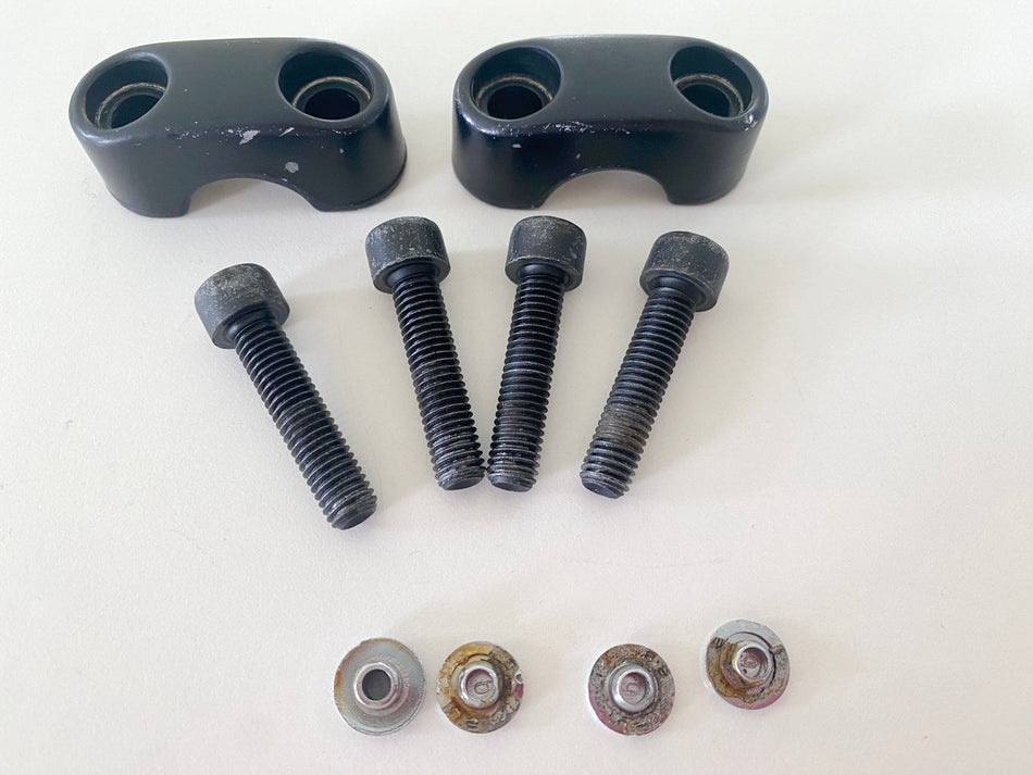 BMW R 1100 GS 259 850 Handlebar Clamp Top Holder Handlebar Clamp Block Screw
