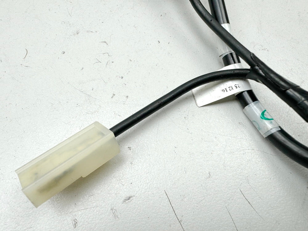 TRIUMPH SPEED TRIPLE 1050R ABS NN01 Pluskabel Kabel Batterie (für Kabelbaum)