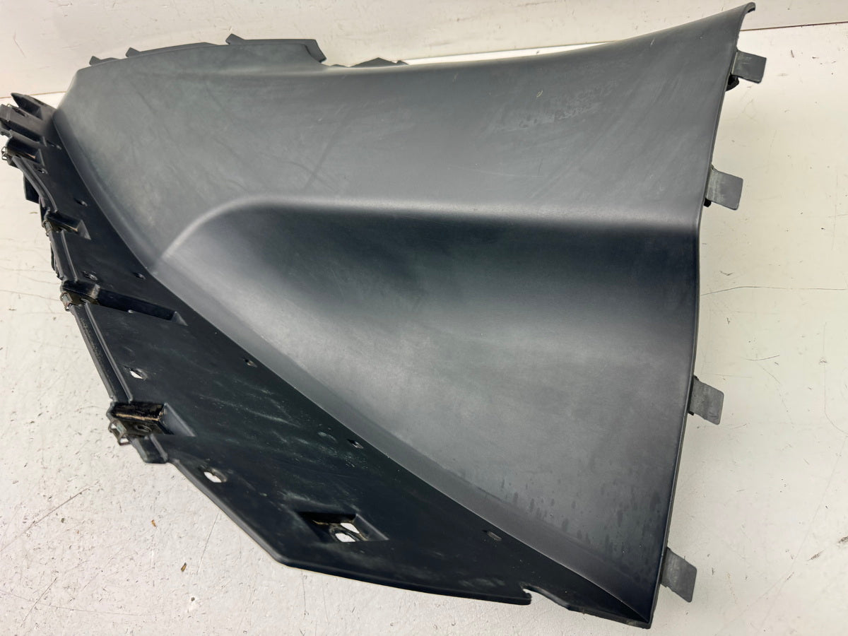 BMW C1 125 200 ABS Verkleidung Tunnel rechts Abdeckung Fußraum Cover Trittbrett