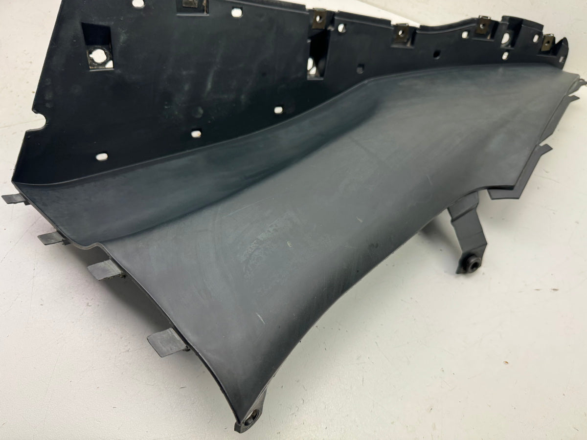 BMW C1 125 200 ABS Verkleidung Tunnel rechts Abdeckung Fußraum Cover Trittbrett