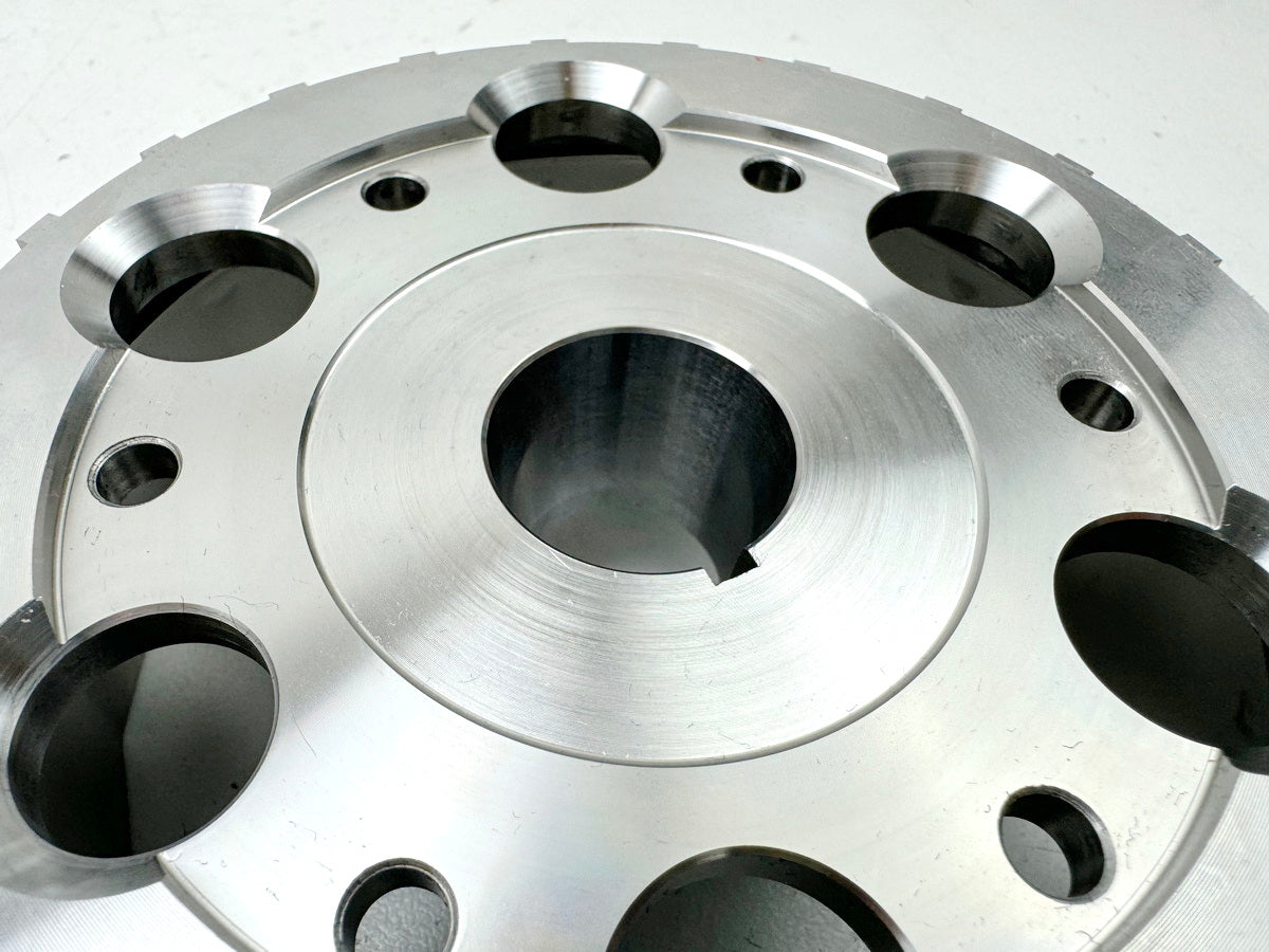 TRIUMPH SPEED TRIPLE 1050 R ABS NN01 Lima Rotor Polrad Lichtmaschine Schwungrad