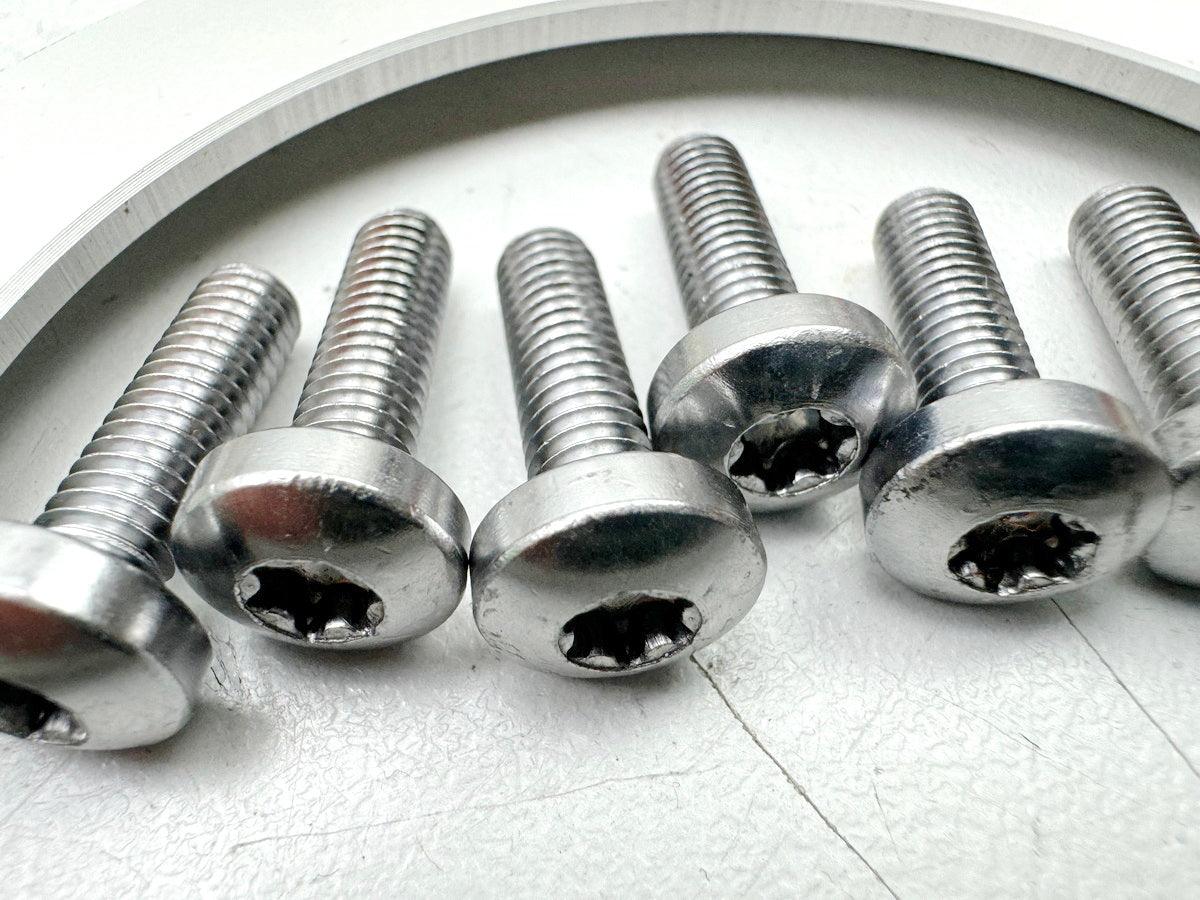 TRIUMPH SPEED TRIPLE 1050 R ABS NN01 Fuel Pump Bracket Ring Screws Plate