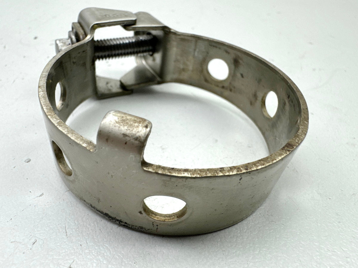 YAMAHA MTN 1000 MT10 RN78 Exhaust clamp right manifold to collector clamp