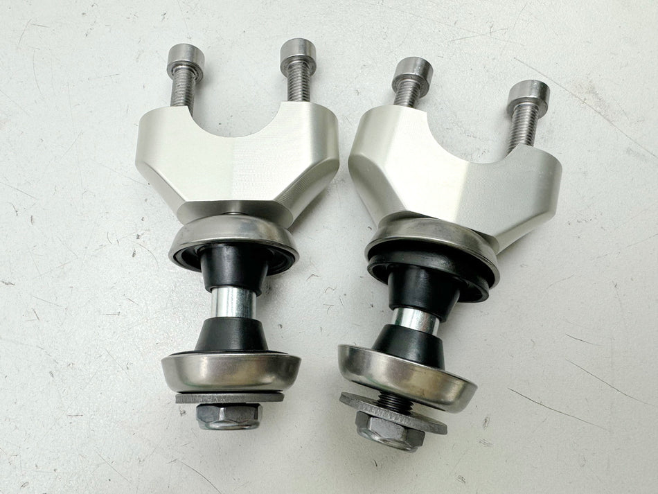 TRIUMPH SPEED TRIPLE 1050 R ABS NN01 Handlebar Clamp Holder Handlebar Riser Bolt