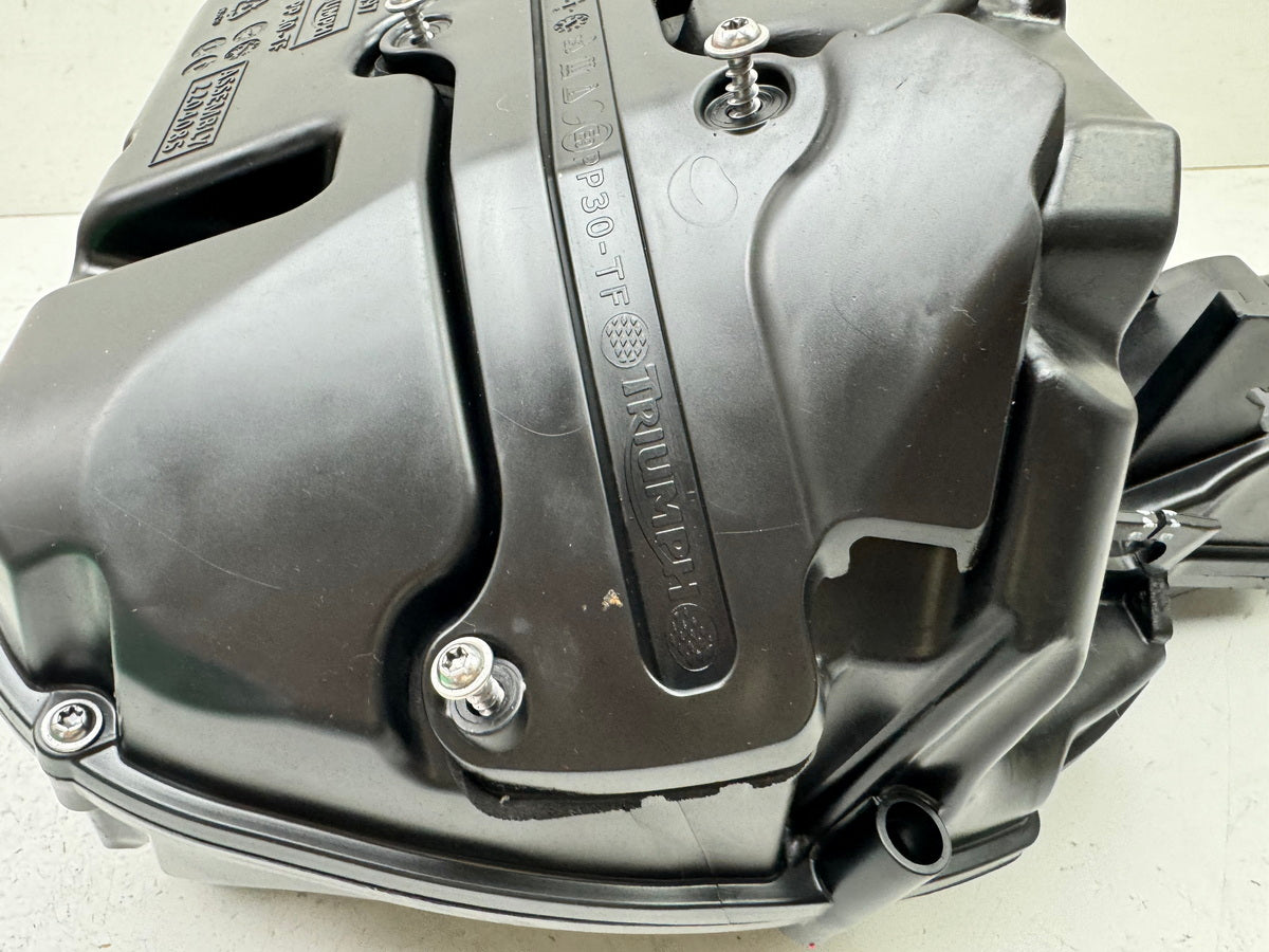 TRIUMPH SPEED TRIPLE 1050 R ABS NN01 Airbox Air Filter Box Air Filter Housing