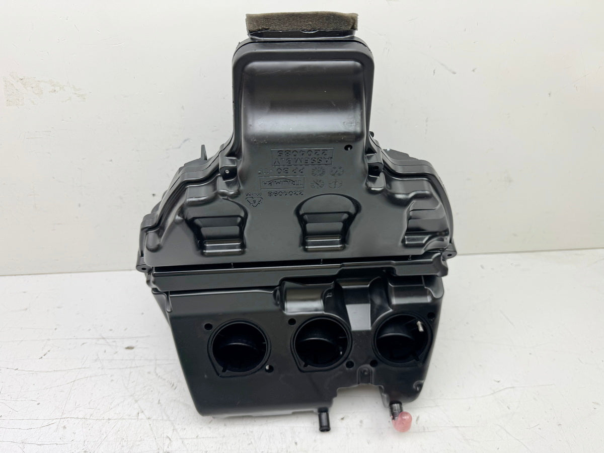 TRIUMPH SPEED TRIPLE 1050 R ABS NN01 Airbox Air Filter Box Air Filter Housing