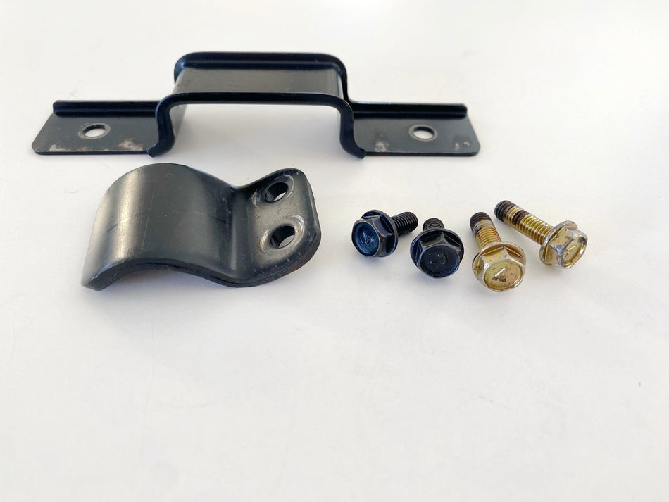 KAWASAKI EN 500 EN 500 A Front Seat Bracket Support Plate Strut Carrier