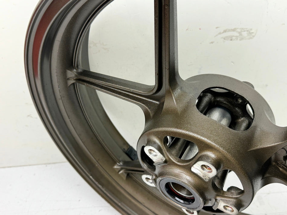 KAWASAKI ZX-10R ZXT00D Felge vorn original Vorderrad J17 x MT 3.50 gold 06-07