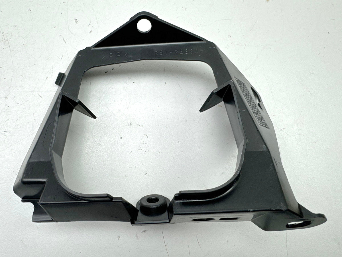 YAMAHA MTN1000 MT10 RN78 Cover Channel 4 Inner Fairing Behind Frame