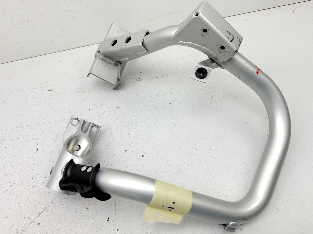 BMW C1 125 200 ABS Schulterbügel links Halterung Träger Hilfsrahmen (für Rahmen)