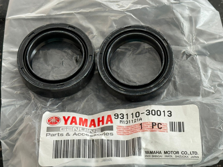 YAMAHA RD75LC original Wellendichtringe Gabel Fork 2 Stück - 93110-30013 - NEU