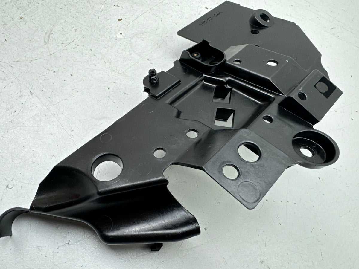 YAMAHA MTN1000 MT10 RN78 Cover Channel 2 Inner Fairing Behind Frame
