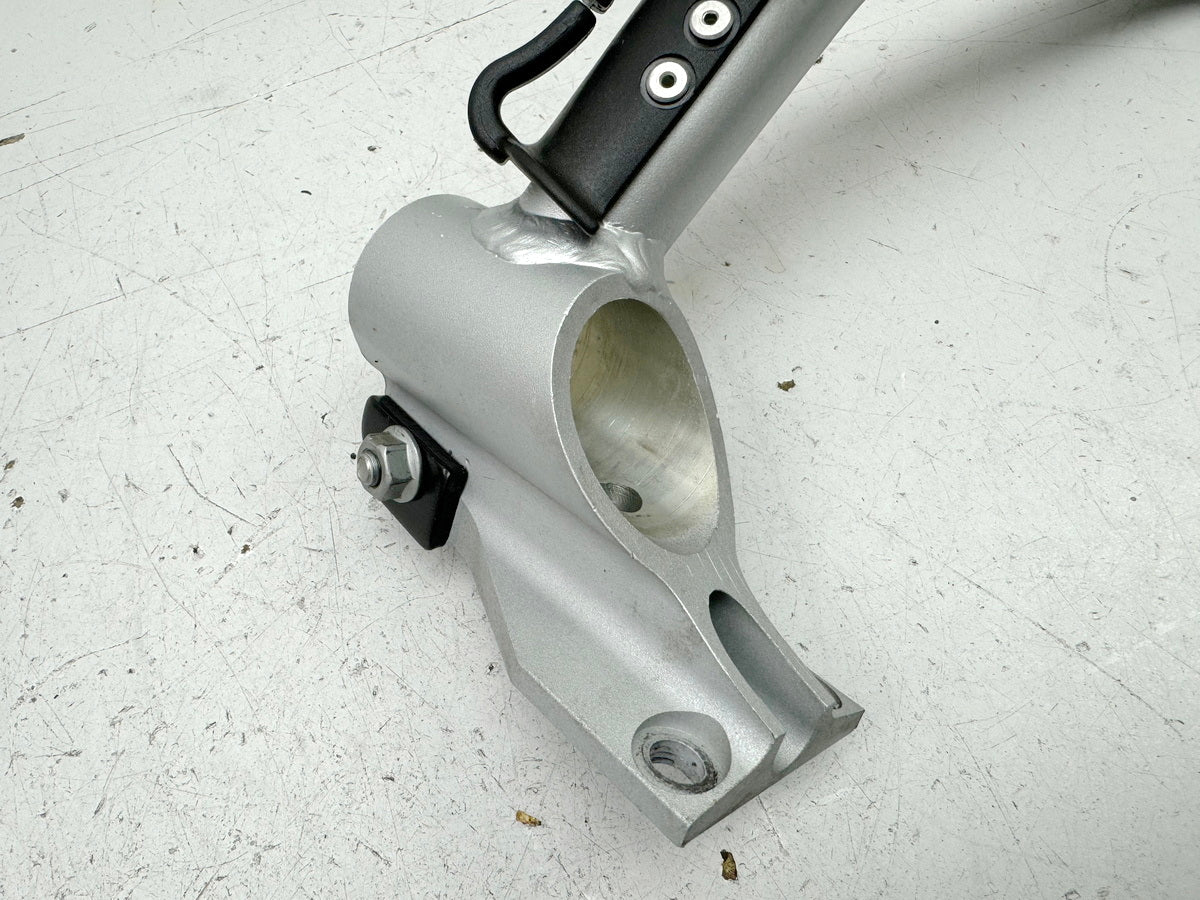 BMW C1 125 200 ABS Schulterbügel rechts Halterung Träger Hilfsrahmen (für Rahmen)