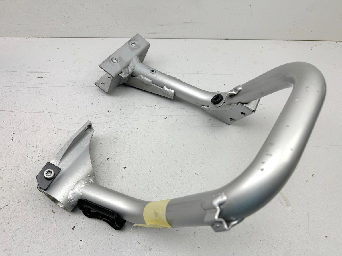 BMW C1 125 200 ABS Schulterbügel rechts Halterung Träger Hilfsrahmen (für Rahmen)
