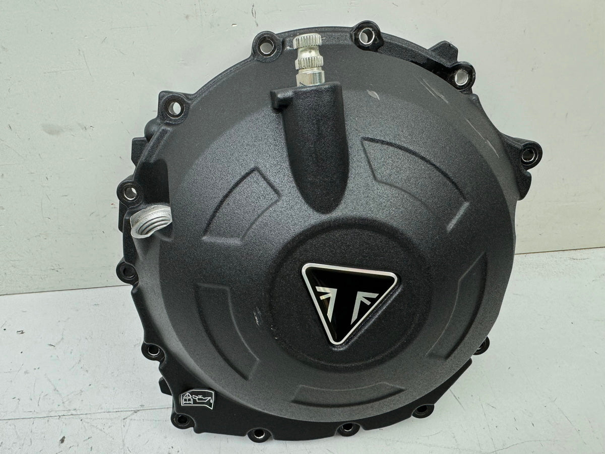 TRIUMPH SPEED TRIPLE 1050 R ABS NN01 Tapa de embrague Tapa de motor Tapa del cárter