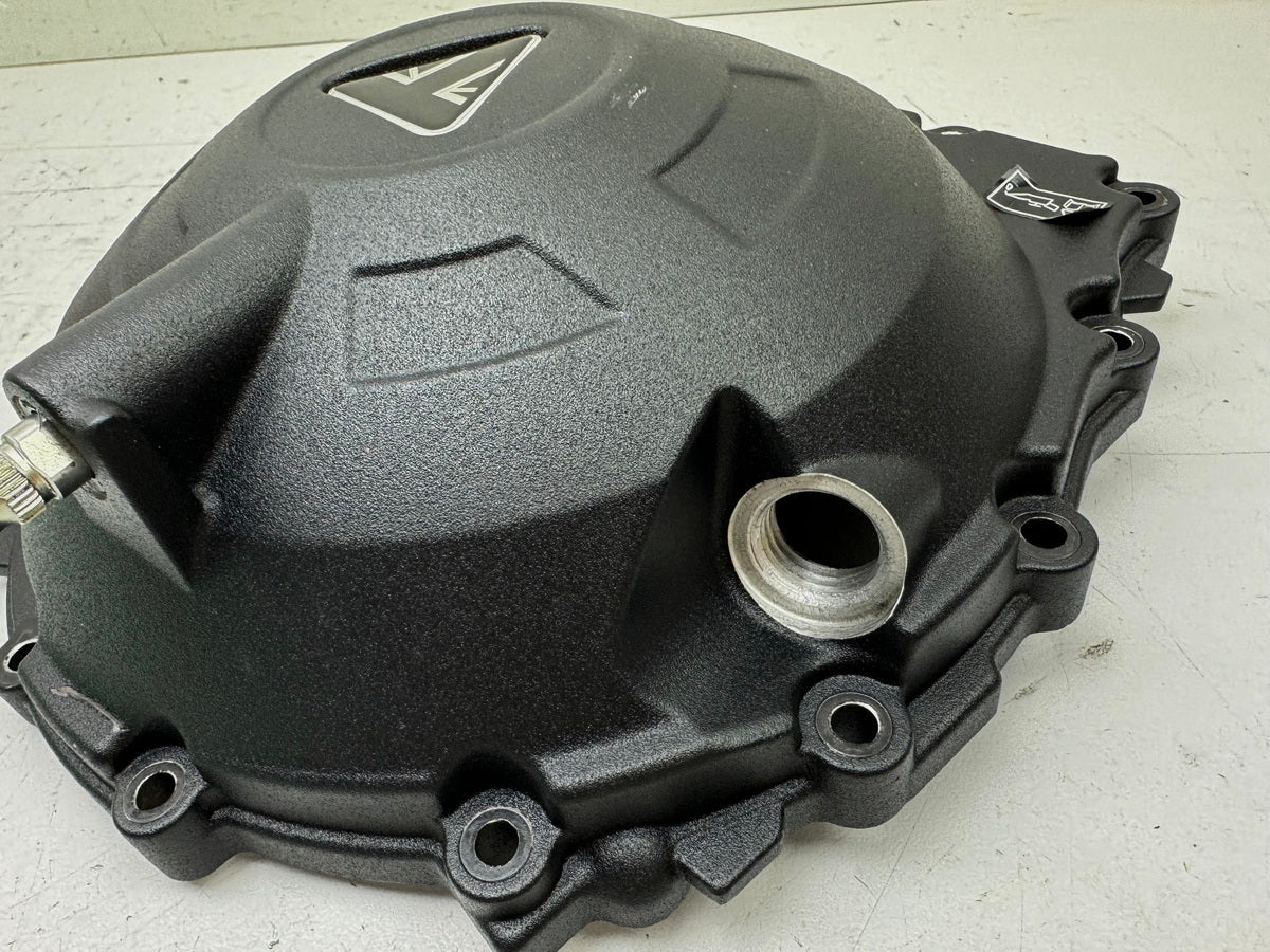 TRIUMPH SPEED TRIPLE 1050 R ABS NN01 Tapa de embrague Tapa de motor Tapa del cárter