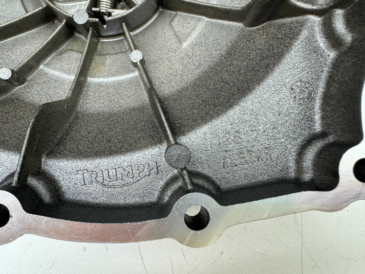 TRIUMPH SPEED TRIPLE 1050 R ABS NN01 Tapa de embrague Tapa de motor Tapa del cárter