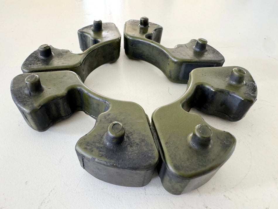 KAWASAKI ZX-10R ZXT00D Ruckdämpfer Gummis Satz Felge Kettenradträger 06-07