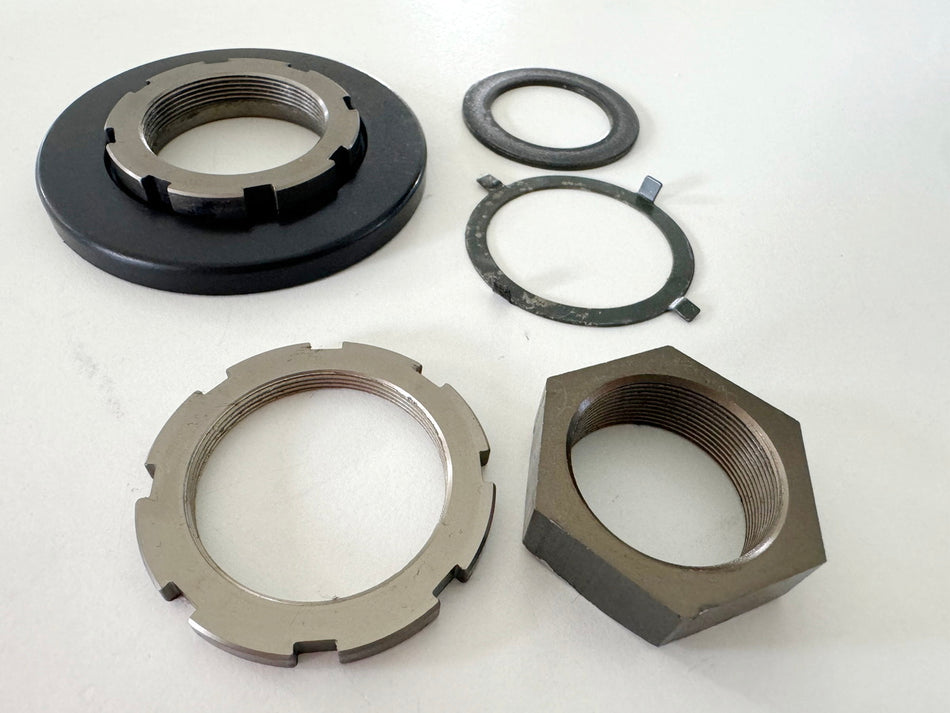 KAWASAKI ZX-10R ZXT00D Mutter Sicherung Lenkkopf Gabelbrücke Schraube 06-07