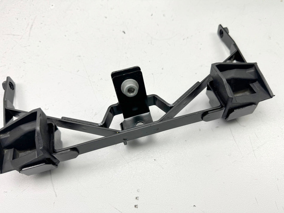 BMW C1 125 200 ABS Halterung Staufach Gepäckfach Halter Träger Hilfsrahmen