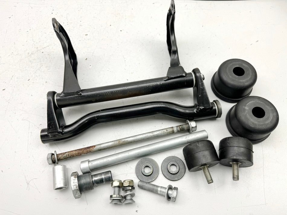 BMW C1 125 200 Soporte ABS Motor Almacenamiento Conjunto propulsor Goma Bujes