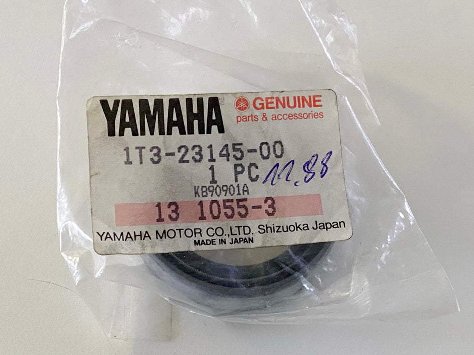 YAMAHA AG DT SR XT original oil seal front fork - NEW