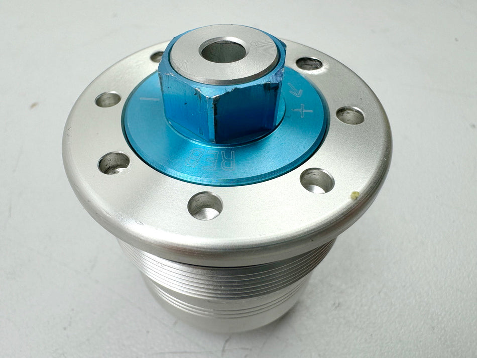 TRIUMPH SPEED TRIPLE 1050 R ABS NN01 Fork Bolt Cap II Adjuster