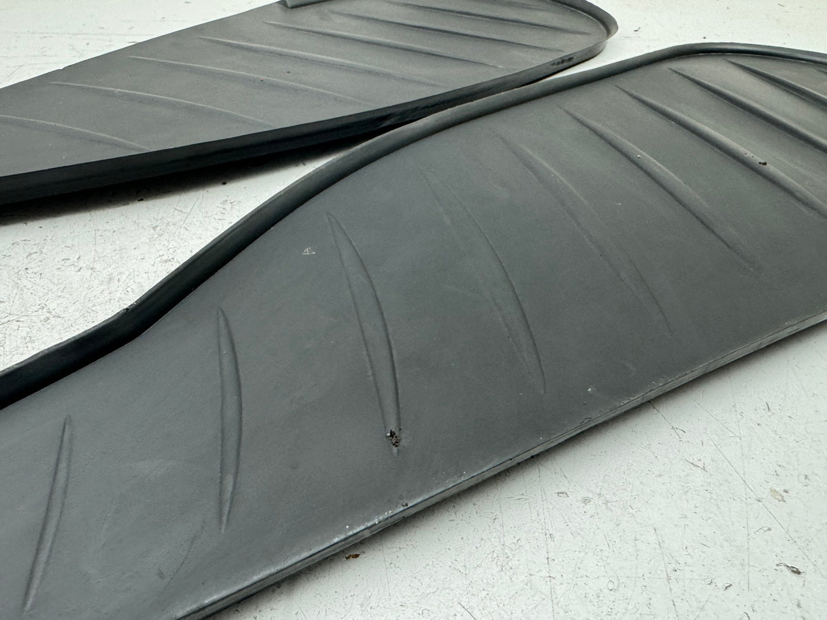 BMW C1 125 200 ABS Trittbrett links rechts Trittgummi Fußraum Abdeckung