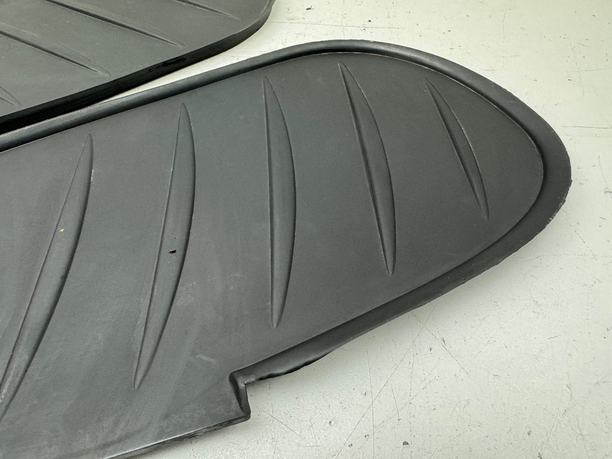 BMW C1 125 200 ABS Trittbrett links rechts Trittgummi Fußraum Abdeckung