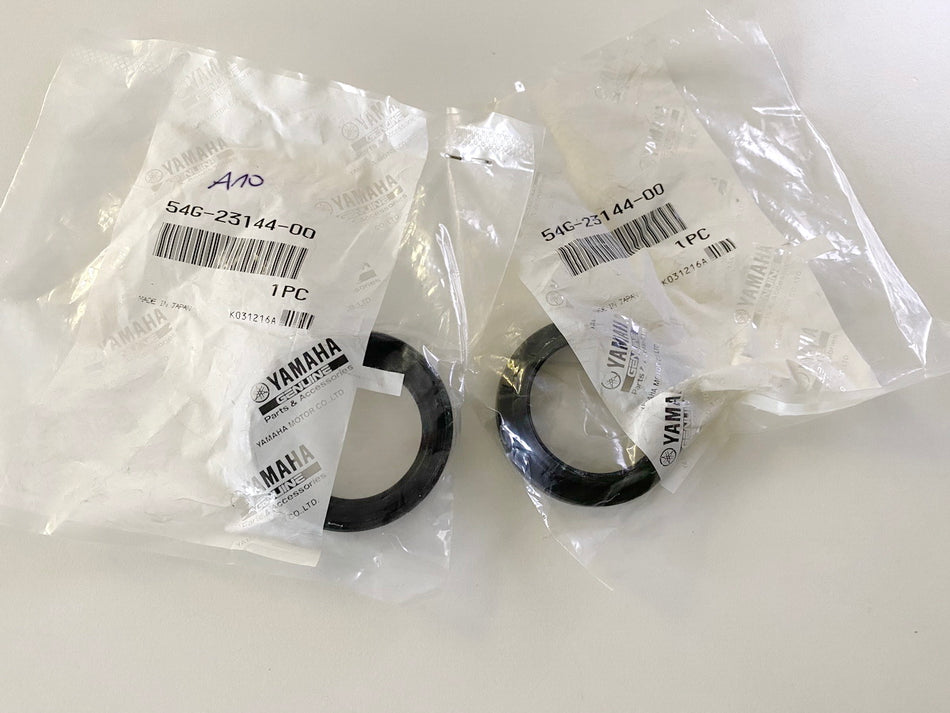 YAMAHA TW125 TW200 Original Dust Seal Front Fork 2 Pieces - NEW