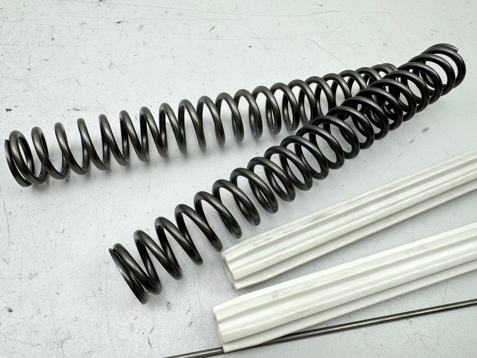 TRIUMPH SPEED TRIPLE 1050R ABS NN01 Gabel Innenteile Feder Hülse Stange Dämpfer