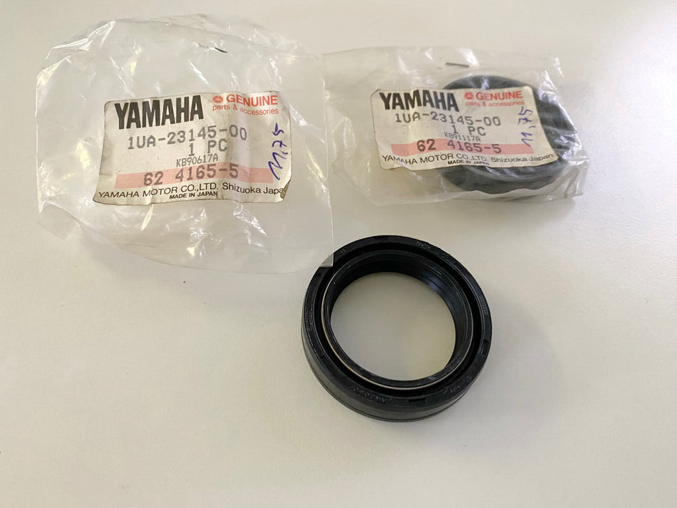 YAMAHA RD350 RZ350 Original Oil Seal Fork 2 Pieces - NEW
